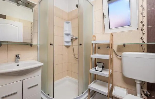 Boko Gasthof Pinezići