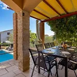 Boko 3* Pinezići